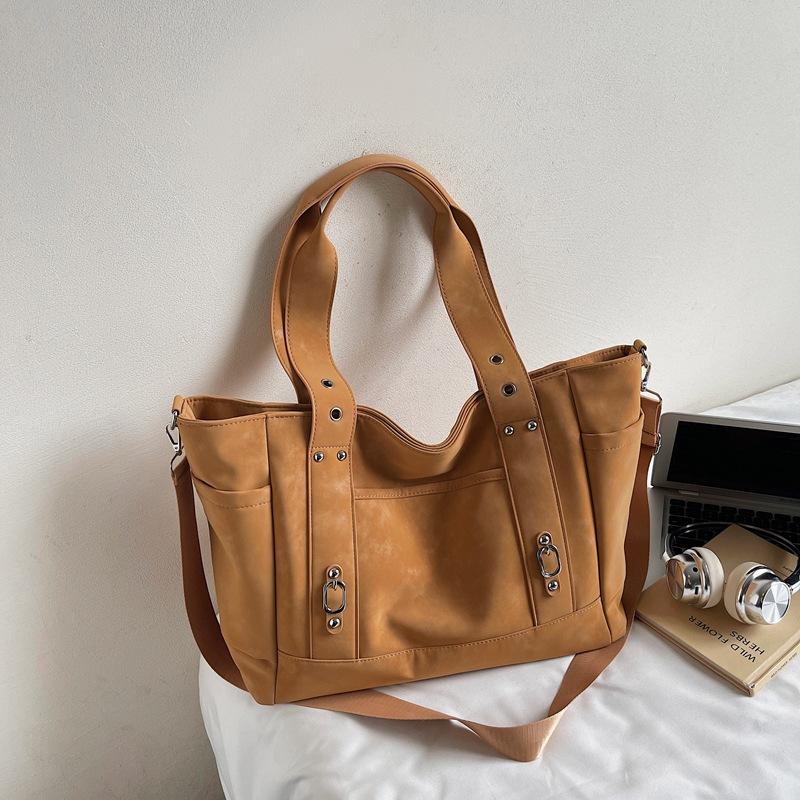 Codzienna torba pod pachę o dużej pojemności damska torebka 2025 nowa prosta torba typu tote wszechstronna torba na ramię listonoszka