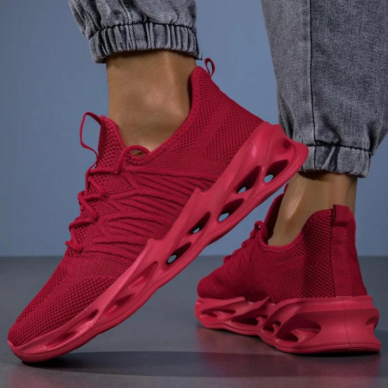 

2025 Women Men Shoes Breathable Mesh Sneakers for Man Outdoor Light Comfortable Slip on Walking Unisex Men Women Casual Sneakers 36 красный