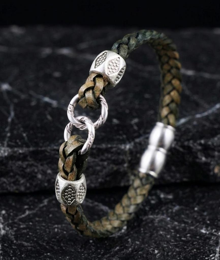 Heipeul Ab-031-5 Twist Bracelet