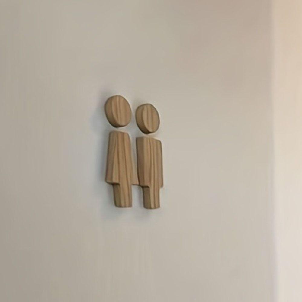 2pcs/se Self-adhesive Bathroom Door Signs Solid Wood Washroom Signs  Bathroom Supplies