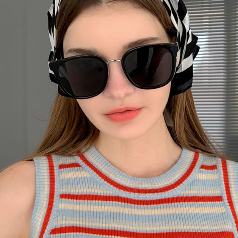 

VASCARA ISABEL PLZ (2 colors) Yeon Black