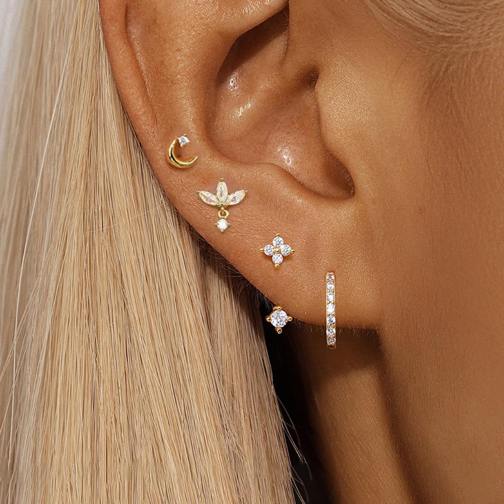4PCS Fashion Zircon Round Hoop Earring Set Women Temperament Flower Ear Stud Huggie Earring Tragus Piercing Cartilage Jewelry