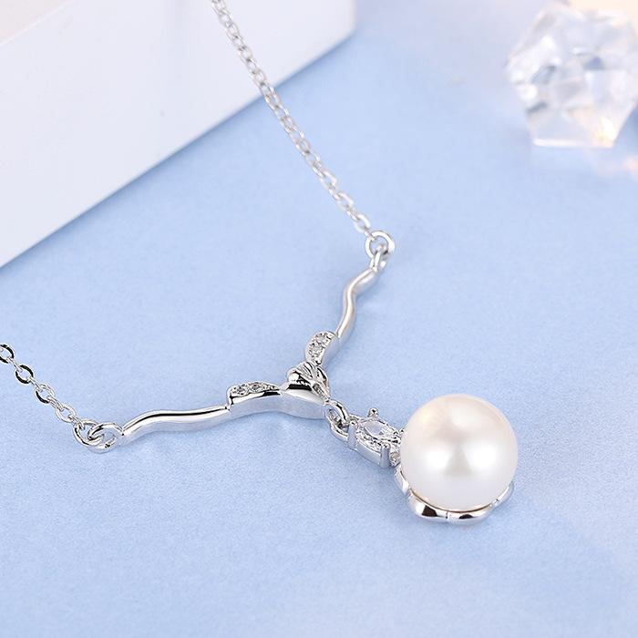 

S925 Sterling Silver Elk Pendant Necklace with Freshwater Pearl - Ethnic Style Christmas Gift. 925 Silver