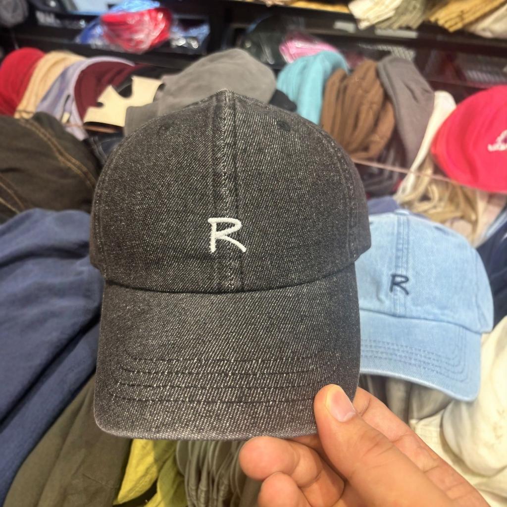 R Letter Embroidery Washed Denim Soft Top Baseball Cap Couple Versatile Travel Cap
