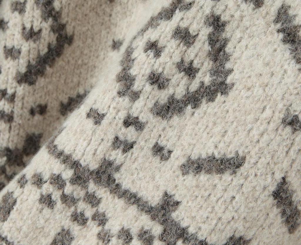 Women's Retro Color-Block Jacquard Knit Cardigan for Autumn/Winter