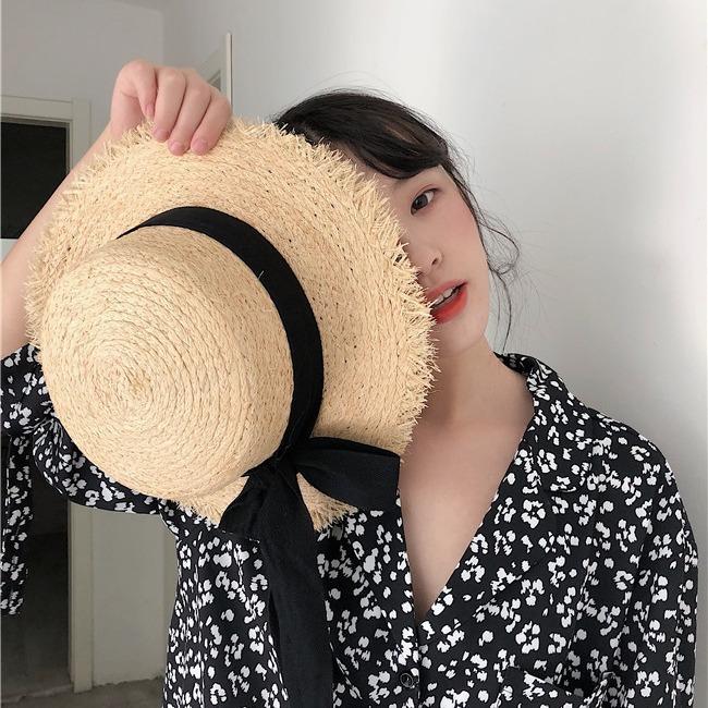 Broken edge bow strap straw hat children raffia flat top fresh seaside sunshade sun protection beach hat