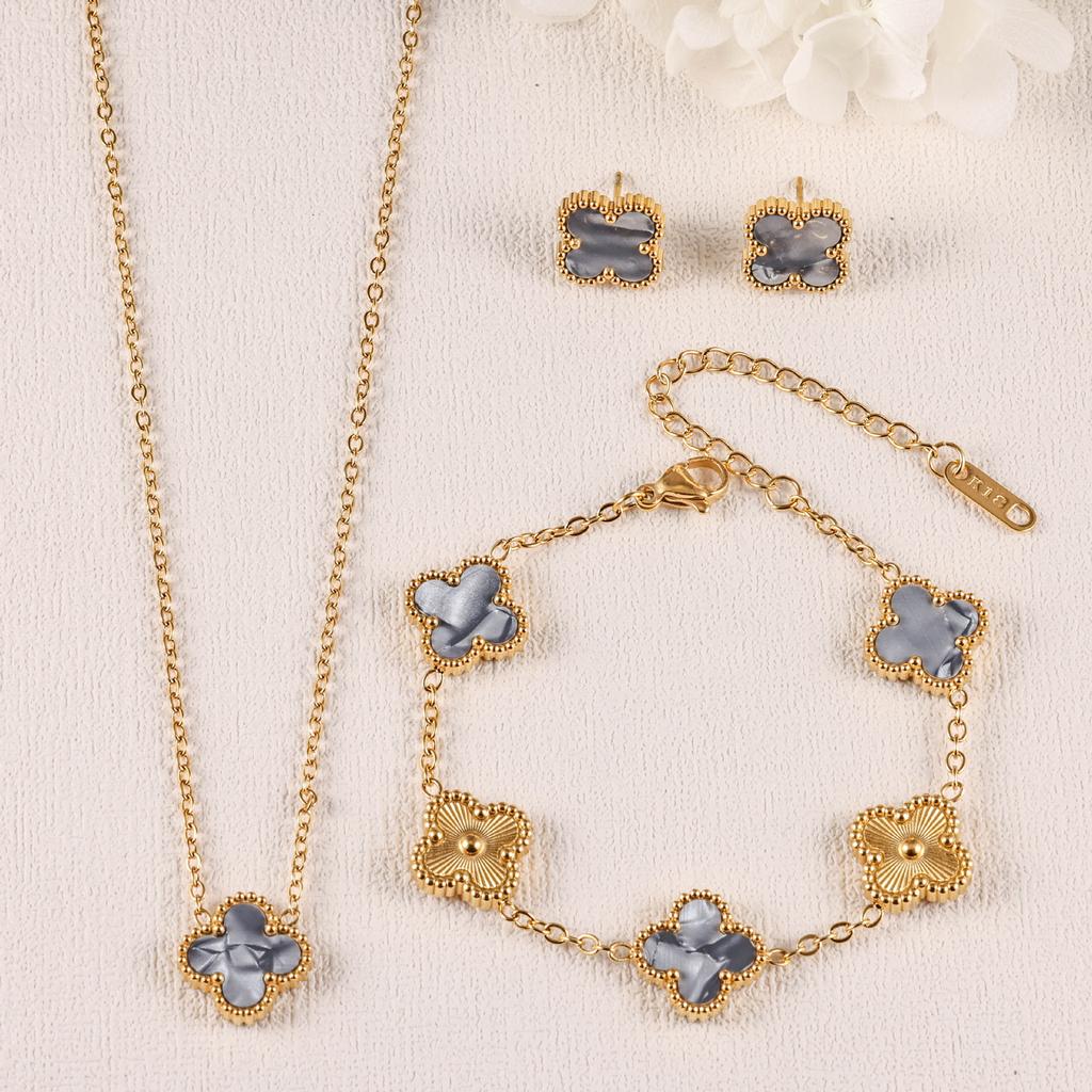 3PCS clover necklace bracelet earrings 18K gold-plated non fading light luxury fashion accessory