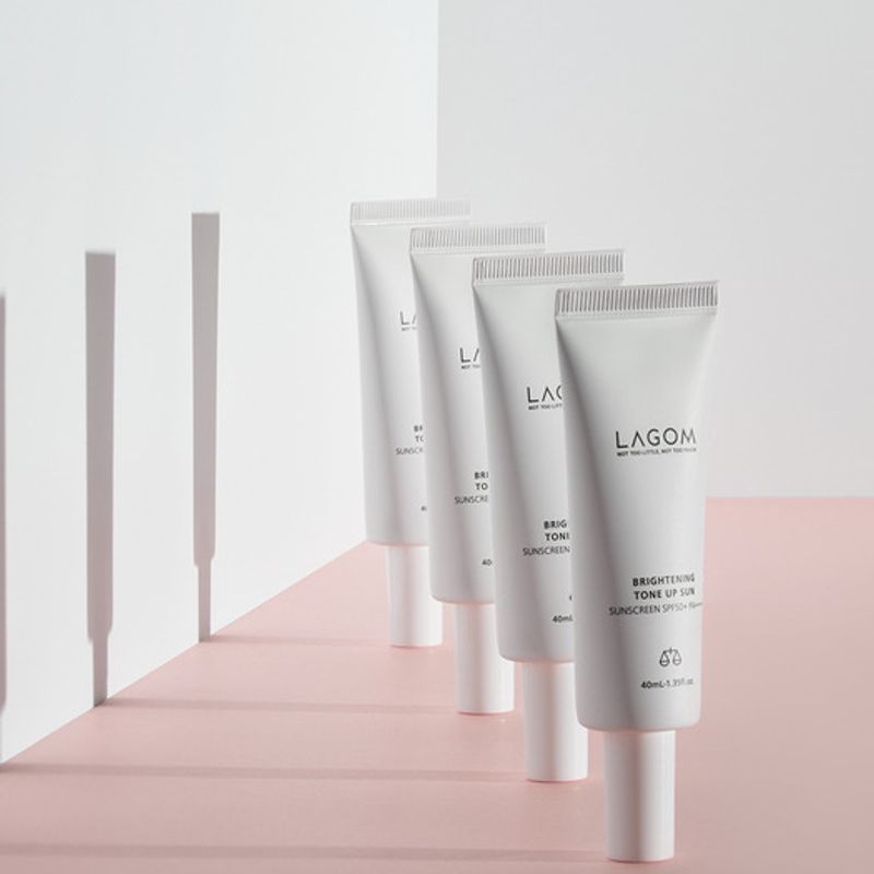 Aufhellendes Tone-Up Sonnenschutzmittel (SPF50+ PA++++)
