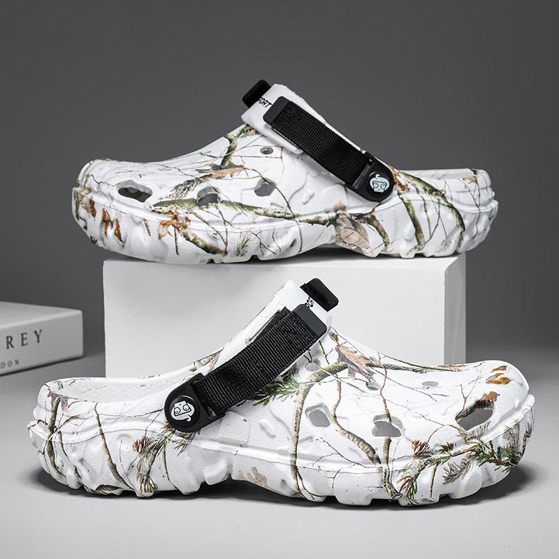 Summer Men's Sandals, Home Shoes, Comfortable and Lightweight Men's Slippers, Non-slip Soft-soled Flip Beach Sandals
