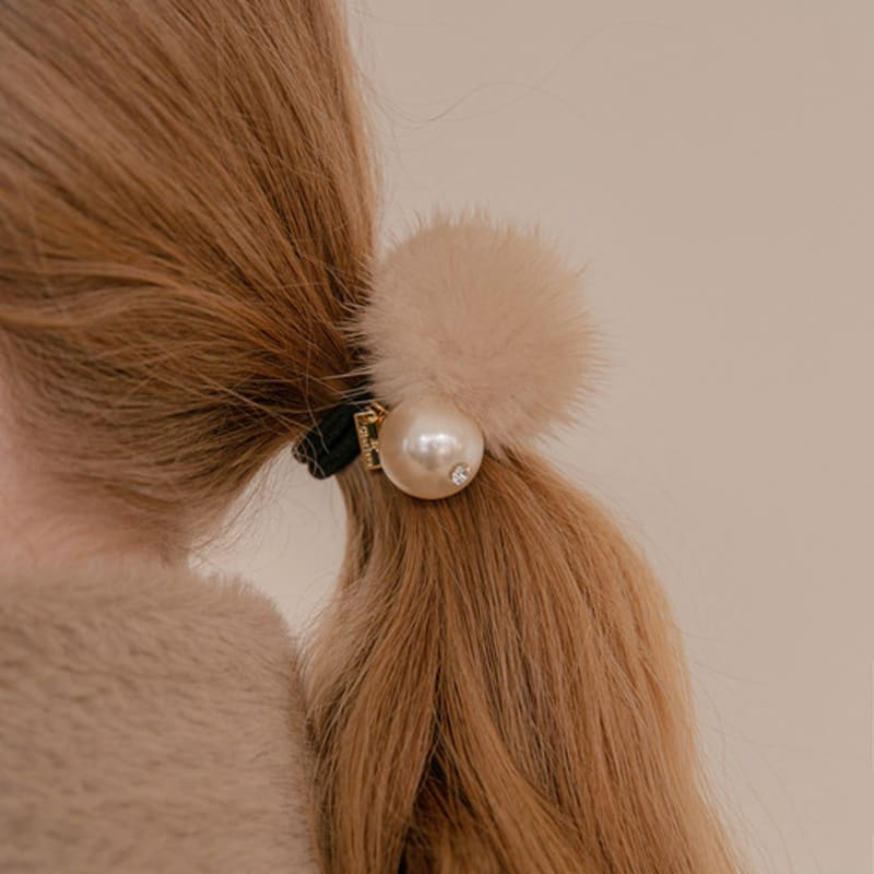 

Жан Поль Кларисс Хвост из норкового жемчуга JP-22-196P black