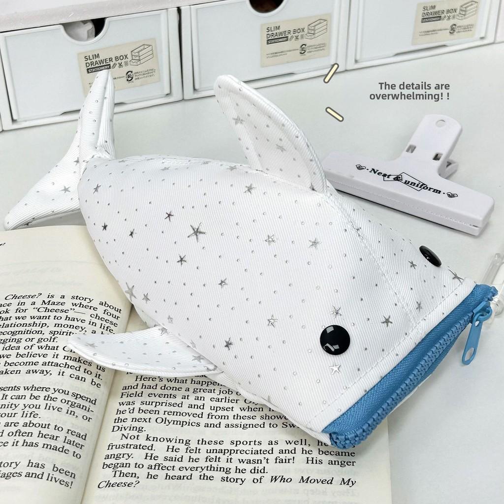 Astuccio a Forma di Squalo Stellato in Tela con Design Carino per Bambini e Ragazzi