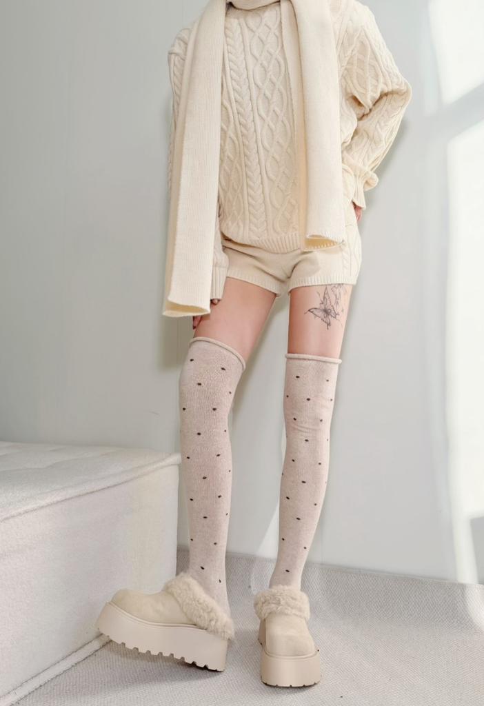 Duvet Fleece Thickened Winter Stacking Socks For Women With Warm Cotton Material