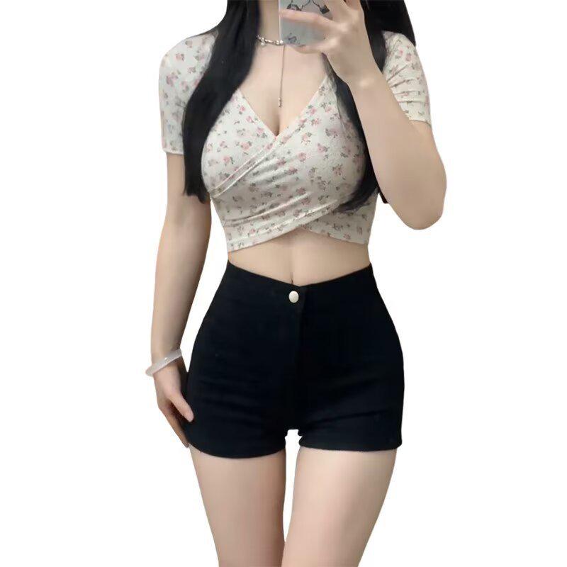 Dámské Černé Džínové Horké Šortky s Vysokým Pasem do Áčka - Americký Styl Letní Zeštíhlující Šortky Obepínající Boky