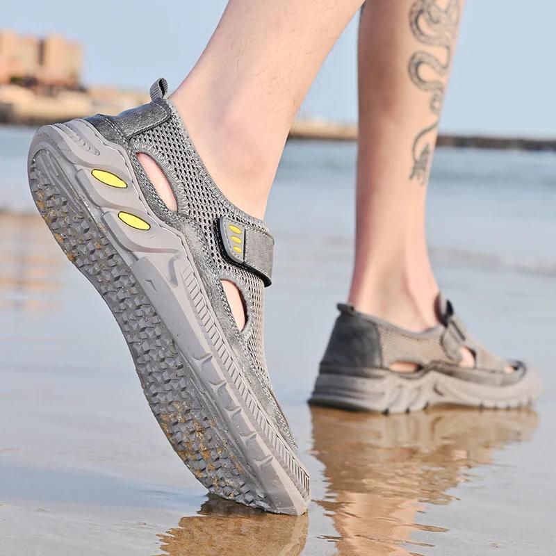 Men's Sandals Closed Shoes Summer Slippers Mesh Breathable Outdoor Non Slip Wear Resistant Casual Shoes Beach Sports Hiking