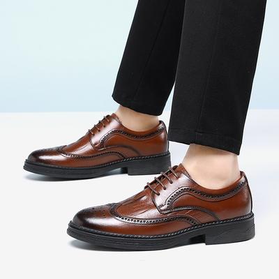 Brogue-Lederschuhe für Herren, geschnitzte, höhenverstärkende Innensohle, britischer Stil, Retro-Business-Formal-Garderobe, modische Schuhe