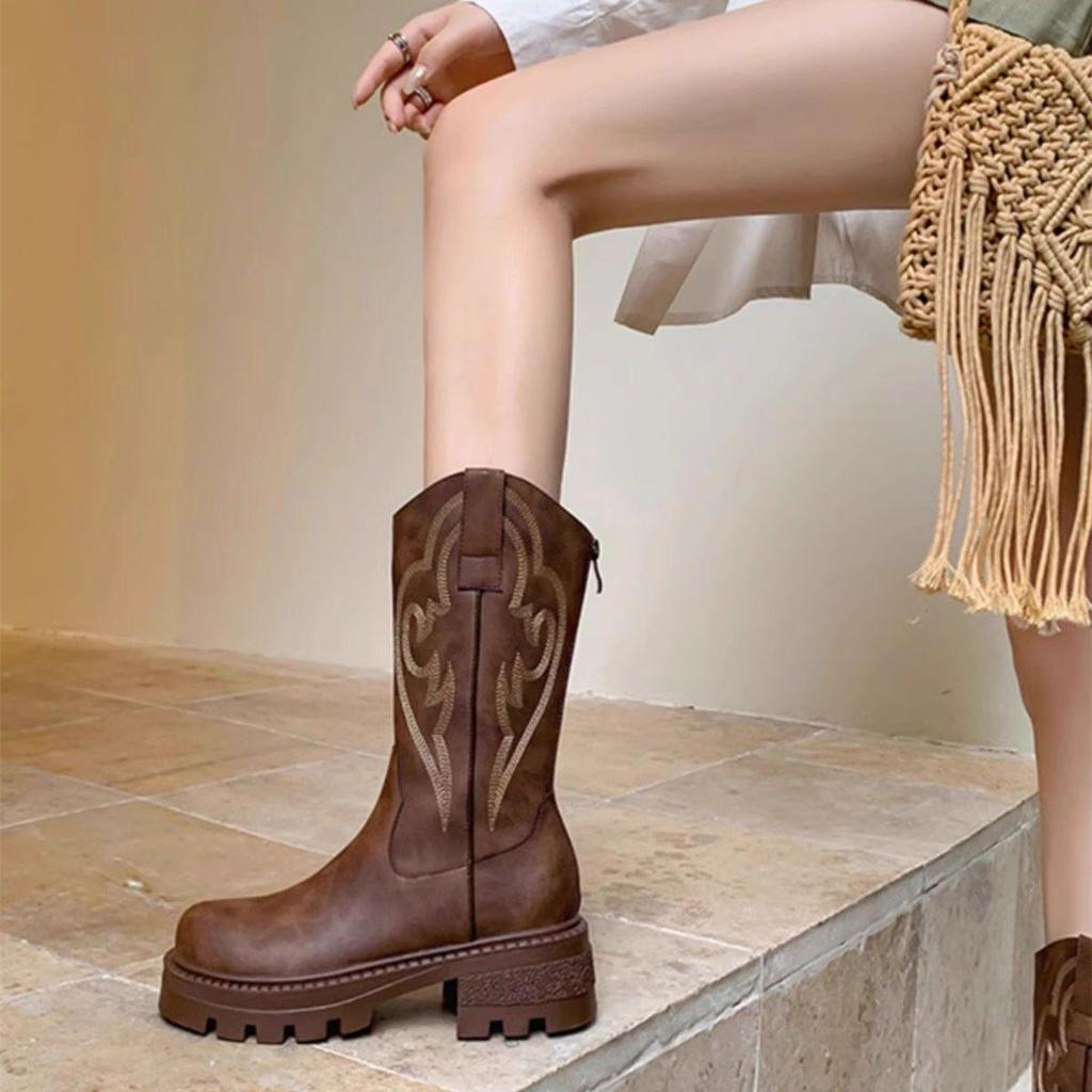 Retro Soft Leather Thick Sole Western Cowboy Mid-Calf Boots for Women, Autumn/Winter Martin Style