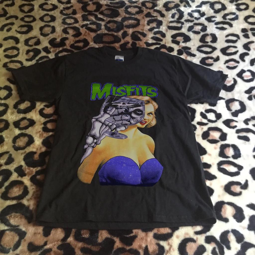 Vintage Misfits One Hell Of A Party Tshirt Rock N Roll Music Casual Tee