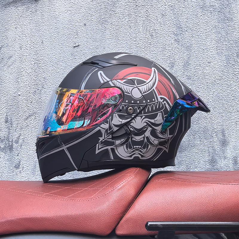 Motorcycle Helmet Peeling Helmet Double Lens Big Tail Locomotive Racing Helmet Running Helmet Men and Women Keep Warm In Winter