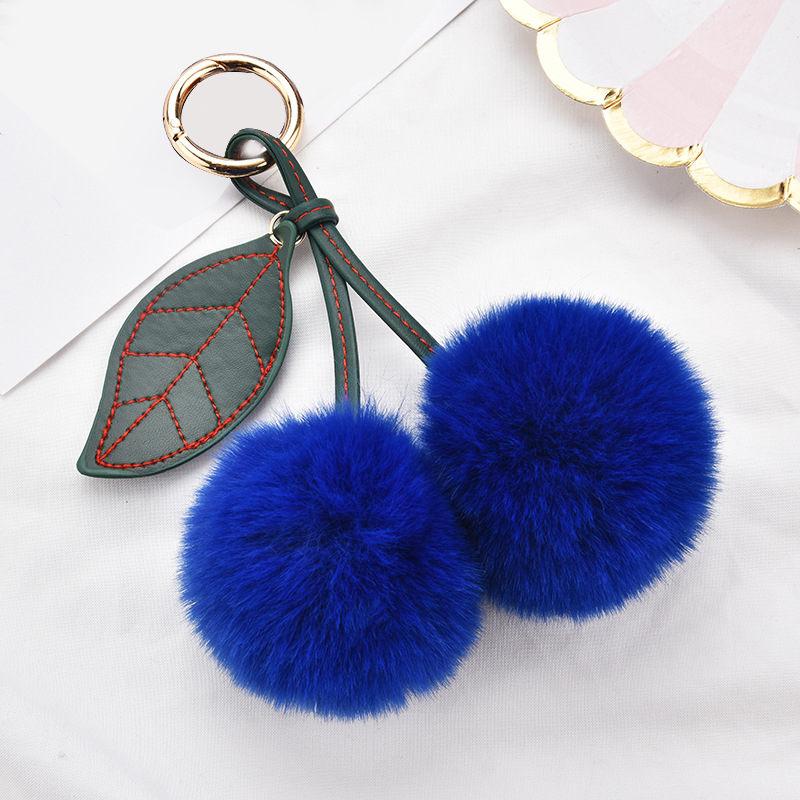Fashion New Cute Fluffy Artificial Rabbit Fur Ball Pompom Leaf Keychain Cherry Key Chain Handbag Pendant Car Key Chain Ring