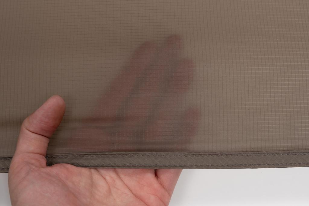 Snow Peak Picnic UL Size L Perfect for Outdoor Mountain and and Sheet, (UG-094), Camping, Activities, Festivals, Picnics, Climbing, Parks.