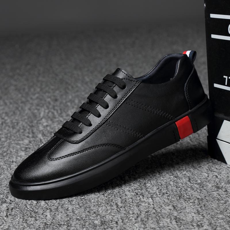 Fashion Versatile Genuine Leather Mens Sneakers Pure Colors Man Tenis Masculino Comfortable Outdoor Shoes Lace-up Casual Shoes Trainers