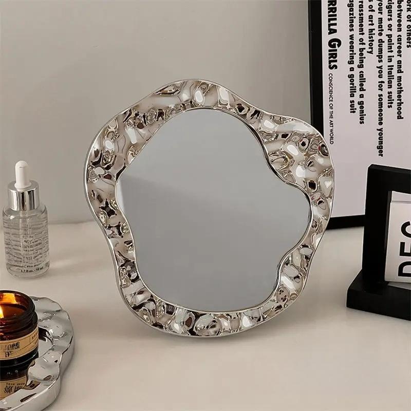 

Vintage Irregular Mirror Wavy Edge Makeup Mirror & Room Decoration Desktop Decor Trays Desktop Decor Organizer for Bedroom Gifts