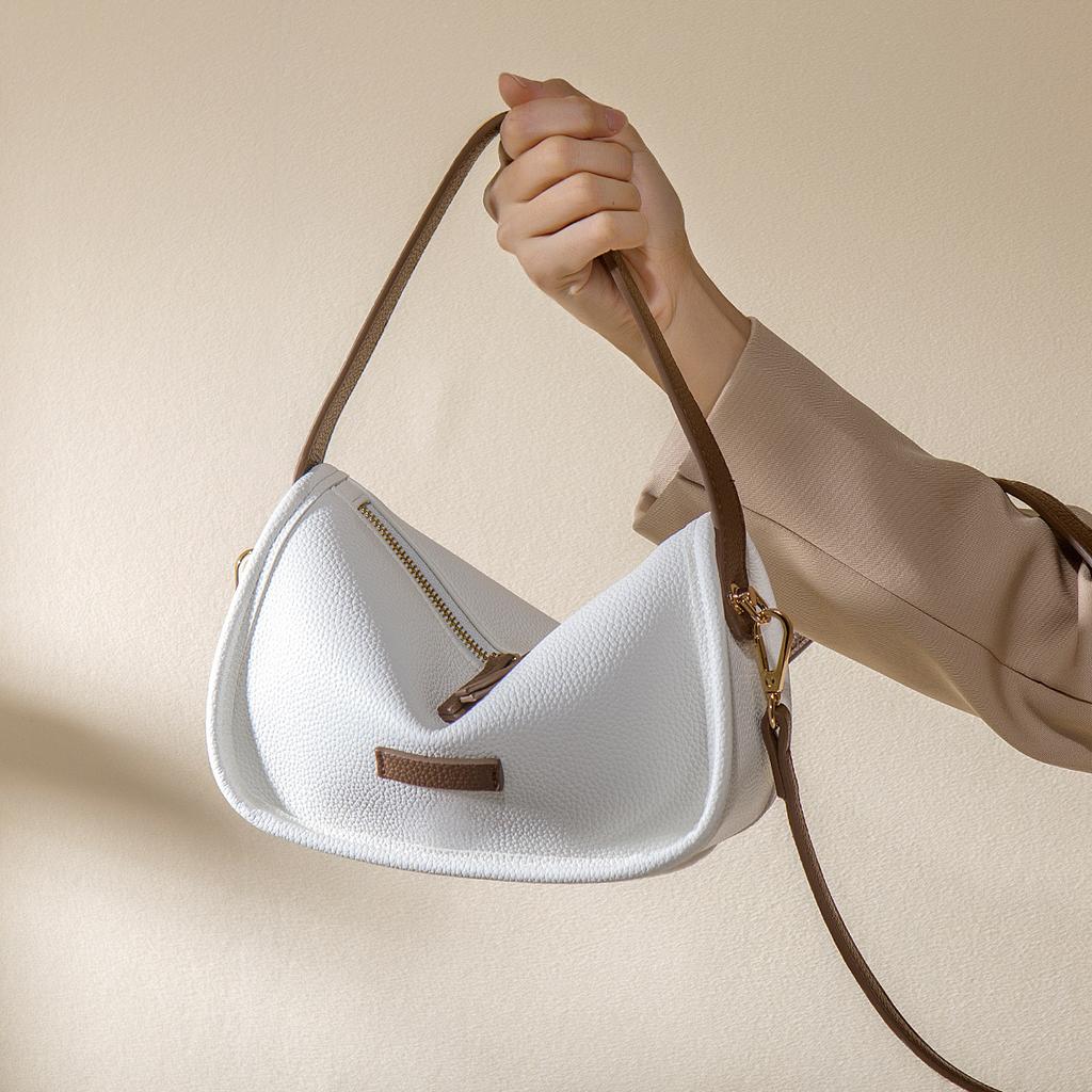 2024 New Summer Niche Design Single-Shoulder Underarm Bag, High-End Fashion Commuting Versatile Crossbody Baguette Bag