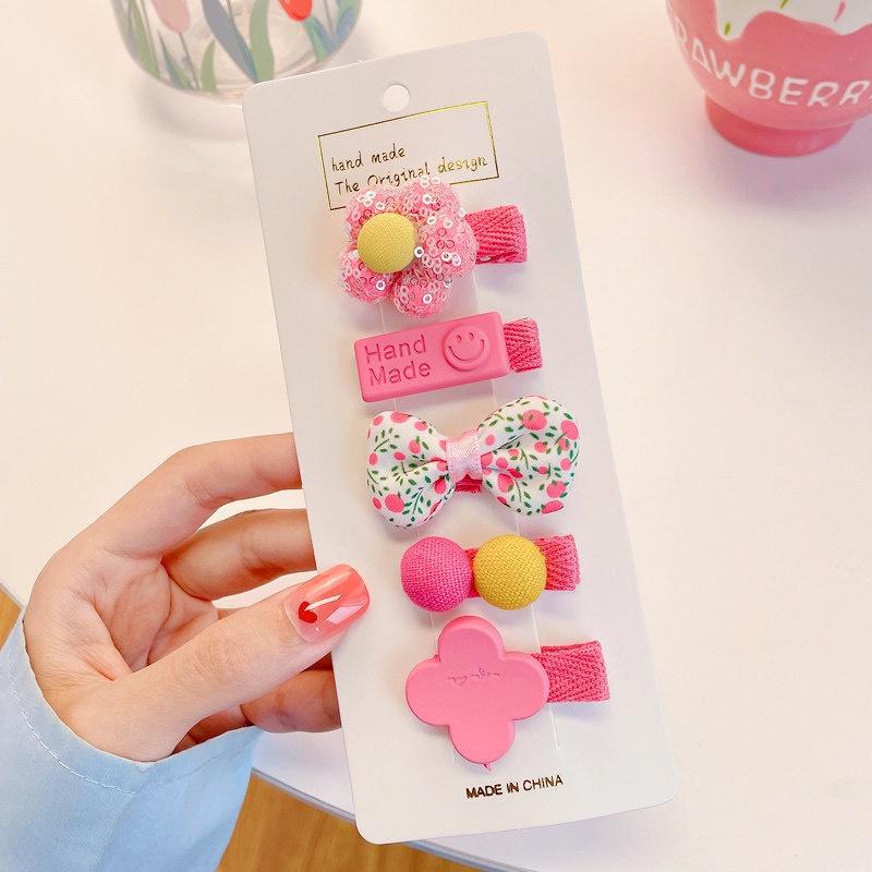 Retro Cute Baby Hair Clips – Gentle Fabric Flower Headwear for Girls