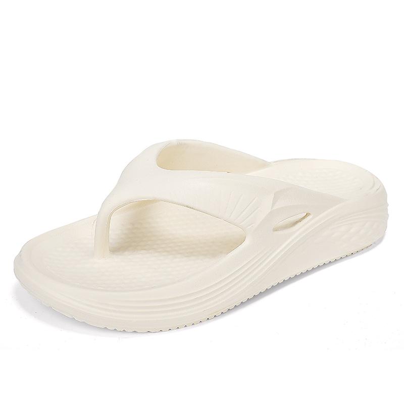 Fashion 2025 Men's Clip On Beach Shoes Summer Fashion Flip Flops Home Casual Slippers Outdoor Lightweight Male Slipper Zapatos Homme