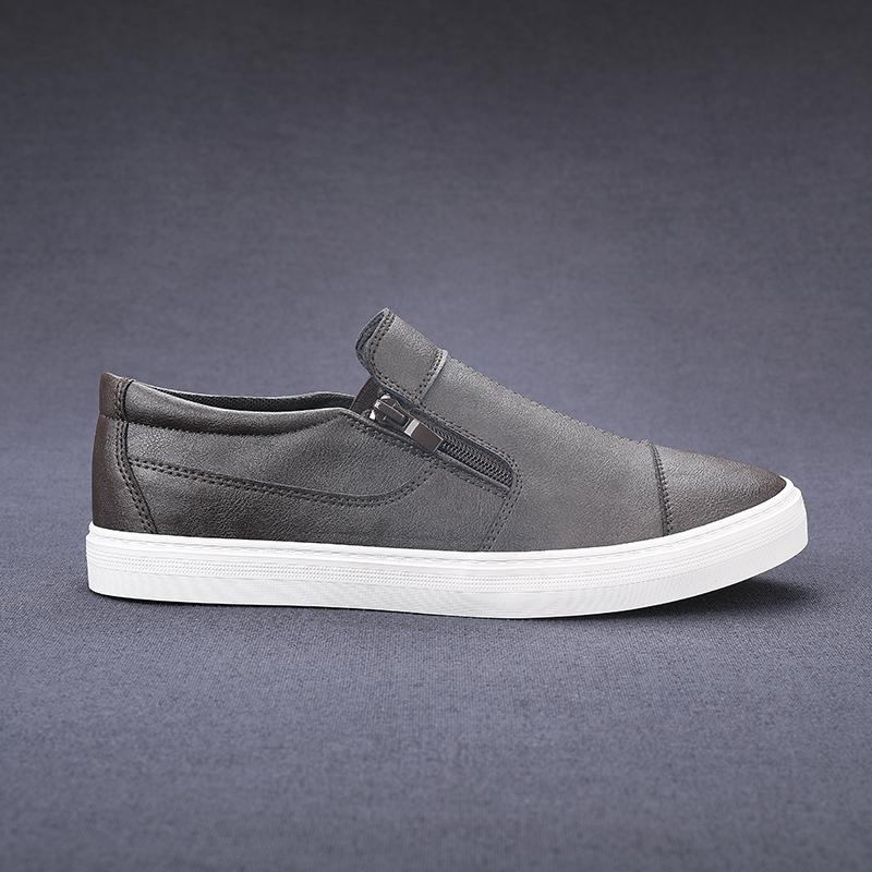 Nové ležérní kožené boty pánské pohodlné nazouváky Britský styl ležérní kožené boty pro muže móda Yuppie tenisky Mužské