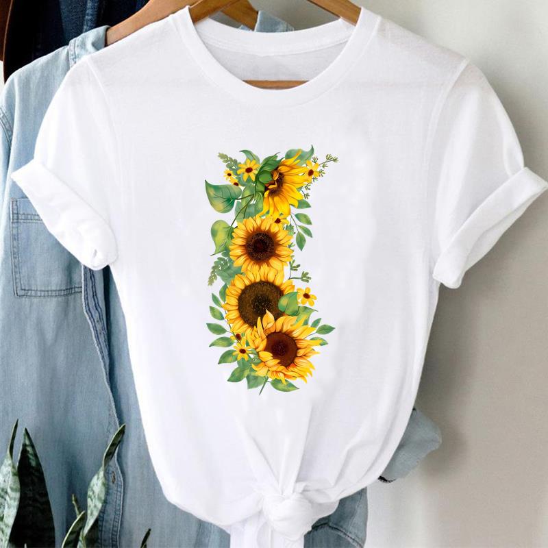 (Asian Size)  Short Sleeve T Shirt trend butterfly lovely cute Women Tee Top Clothing Casual Fashion Print Lady Female Graphic T-shirts