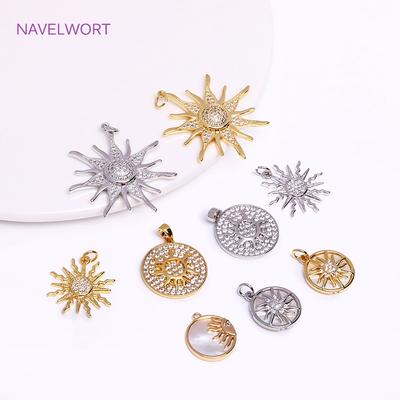 Messing Charm mit 18K Goldbeschichtung, Runder Sonnen Charm für Halskettenherstellung Zubehör, Eingelegter Zirkon Sonnen Anhänger, Schmuck Charm, DIY Zubehör