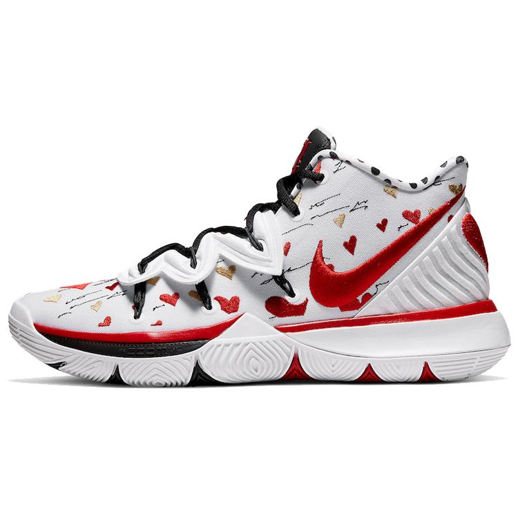 

Nike Kyrie 5 Sneaker Room Mom White Men s CU0677-100 45.5