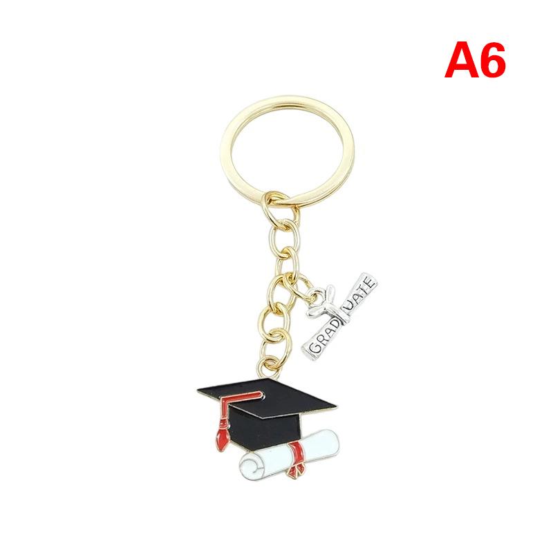 10Pcs 2025 Graduation Gown Cap Keychain Ring Student Women Jewelry Personalized Accessories  Pendant Memorial Gifts