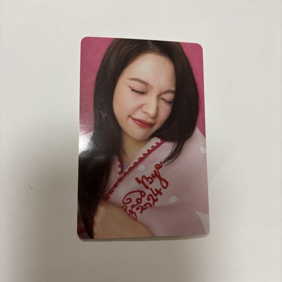 

[ИСПОЛЬЗУЕТСЯ] Коллекционная карточка Йери Redvelvet Redvelvet