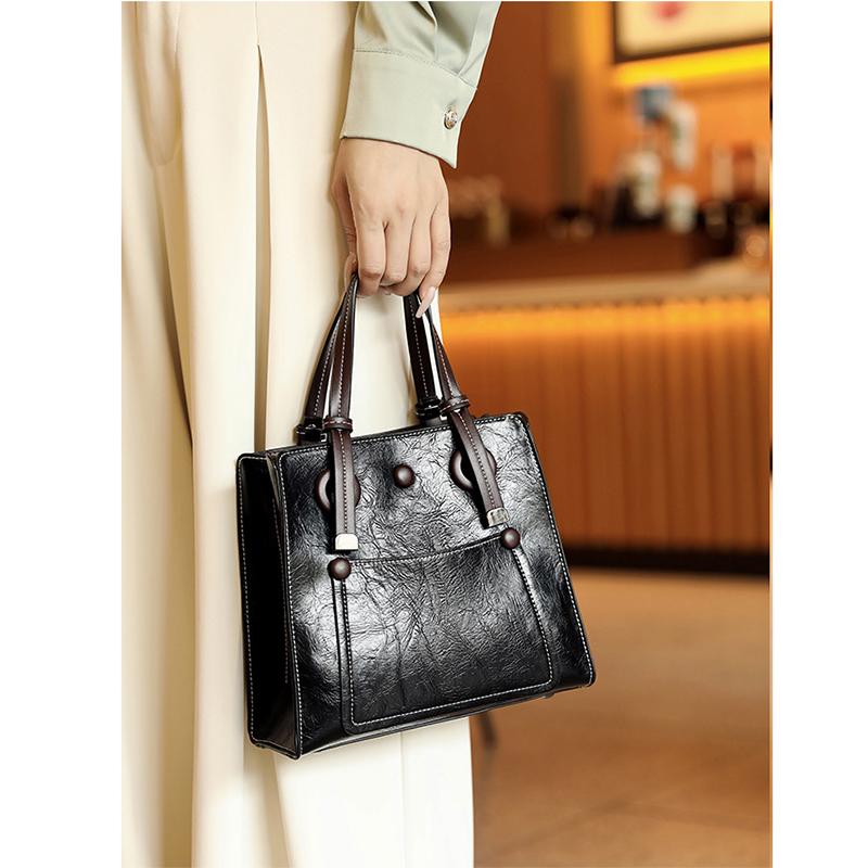 Women's Retro Simple Large-capacity Tote Bag Popular New Shoulder Bag Urban Ladies All-match Handbag