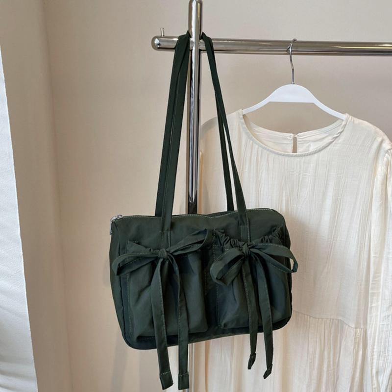 Women's Preppy Style Bow Nylon Shoulder Bag Versatile Solid Color Zipper Sweet Tote Bag for Commuting & Casual Outings CLE