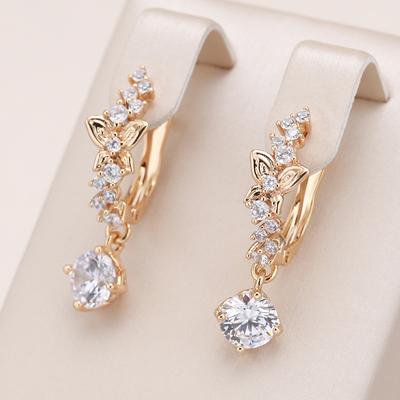 Lyxig Rose Guld Färg Dam Örhänge Bling Naturlig Zirkon Bländande Ihålig Fjäril Hängande Örhänge Fint Vardags Smycke