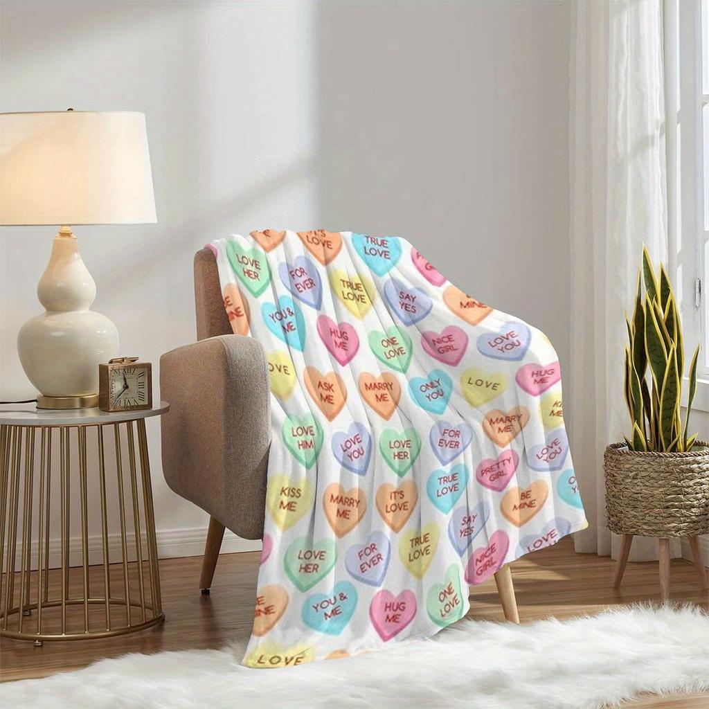 1pc Candy Heart Flannel Blanket 2D Single Print Colorful Home Decor Soft Accessory Sweet Love-Themed Durable Stylish Bedroom Use