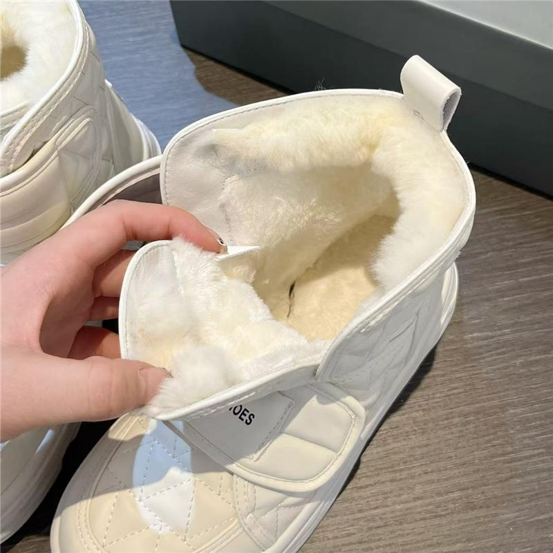 Fashion Snow Boots Women Chunky Heel Paltform All Match Casual Ankle Boots Hook Loop Flat Heel Increasing Mujer Shoes Winter New