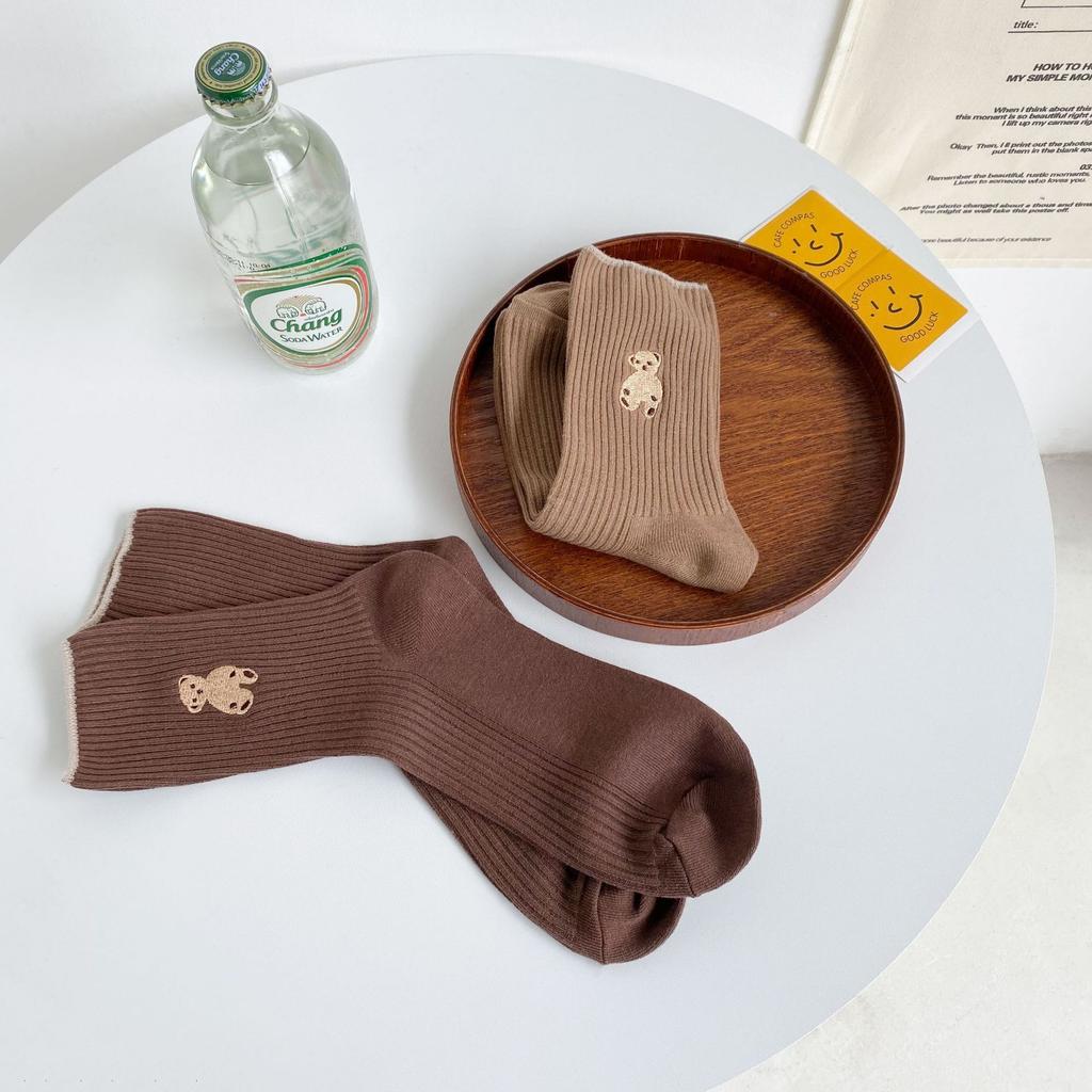 21 New Products Embroidered Bear Socks For Women, Simple And Cute College Style Socks, Casual Solid Color Medium Tube Socks Cotton.