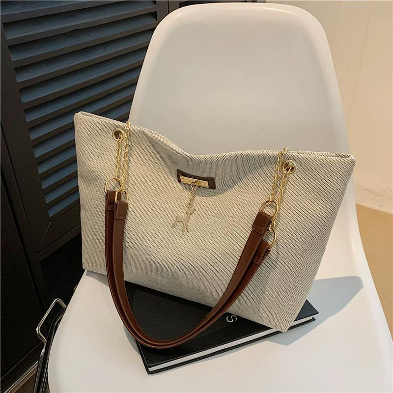 Women Luxury Design New Presbyopic Handbag Large Capacity Handbag Fashion Printing Shoulder Bag Trendy Shopping Bag with Pendant CLE