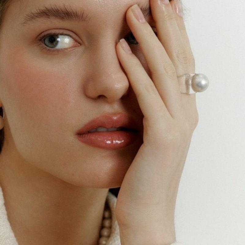 

LOVE ME MONSTER Soft Silver Pearl Ring SILVER