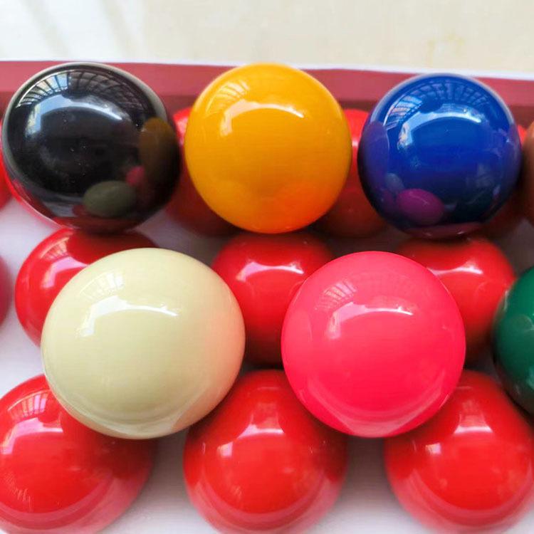 Billiard Ball Set: English, Domestic, Chinese, Snooker Accessories with Black Box