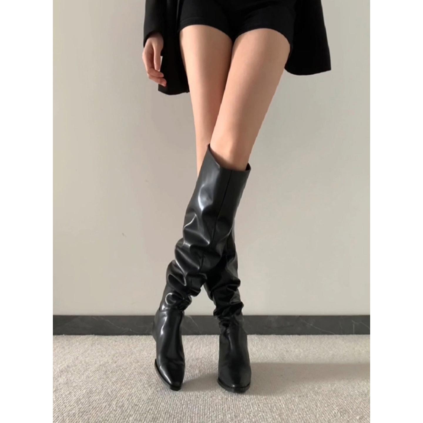 Женские кожаные ботфорты осенне-зимние 2026 новый стиль остроносые с длинным голенищем плиссированные многослойные ботинки 35 чёрный