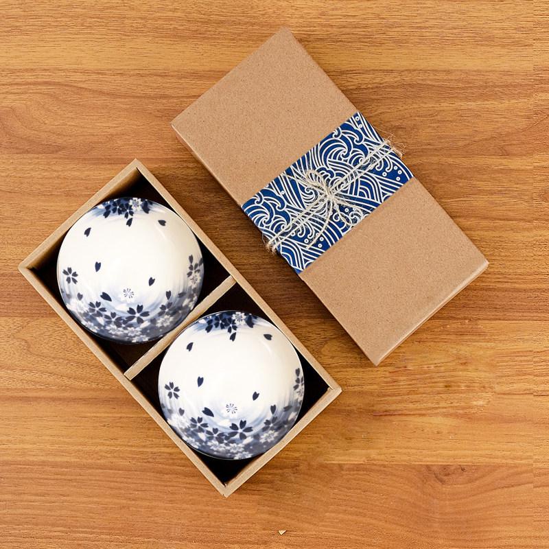 Подарочный набор: Керамическая пиала и палочки для еды - Идеальный сувенир или подарок для сотрудников к 8 Марта.