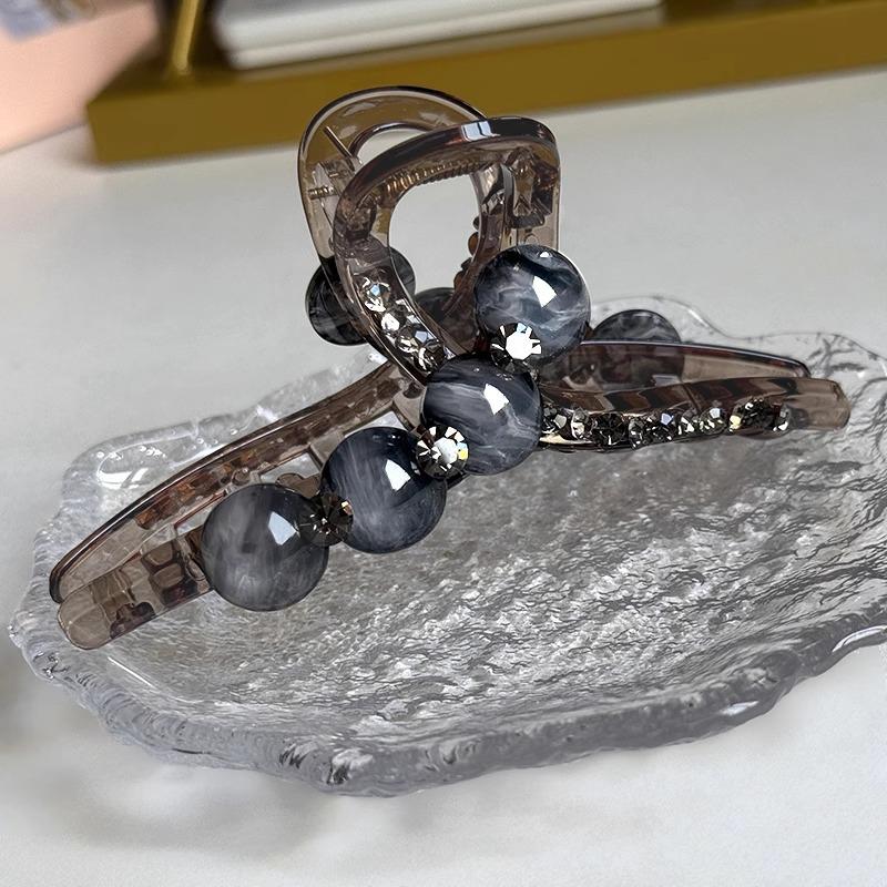 2025 Trendige mittlere Strass-Klammer für Frauen - Leichter Luxus-Stil, Ideal für feines Haar