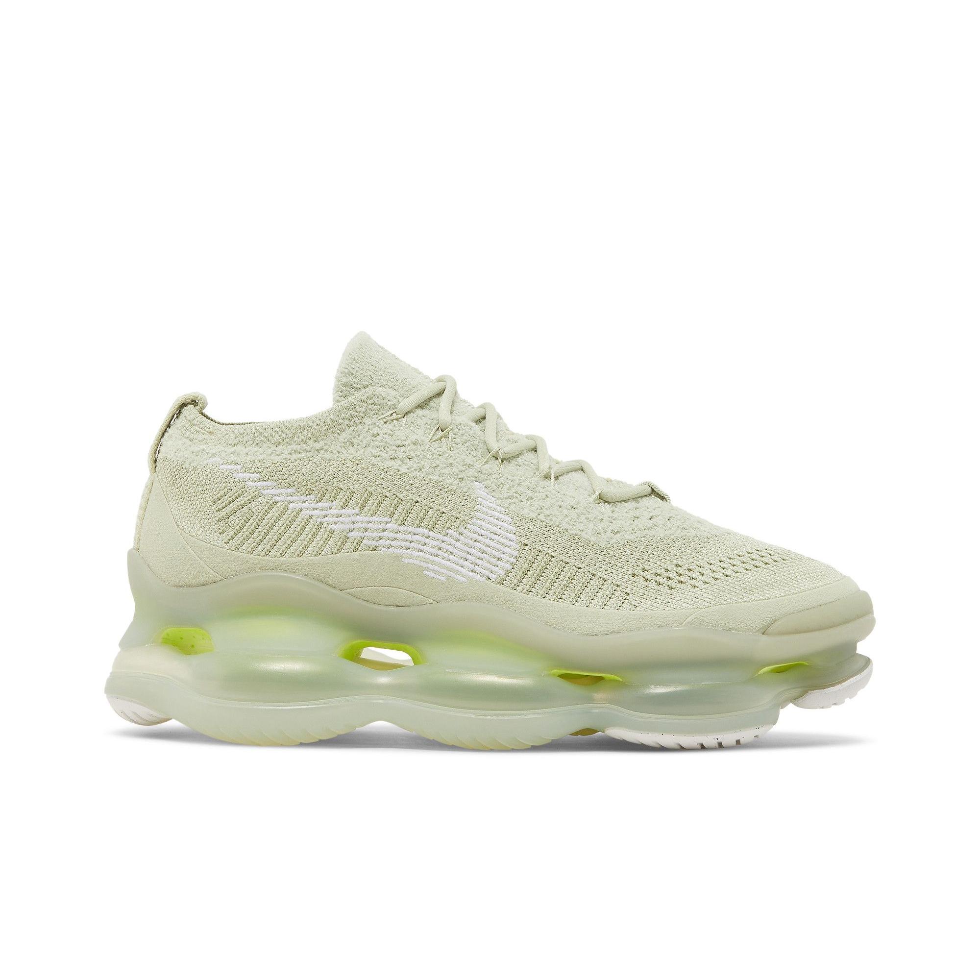 Nike Womens Air Max Scorpion Flyknit