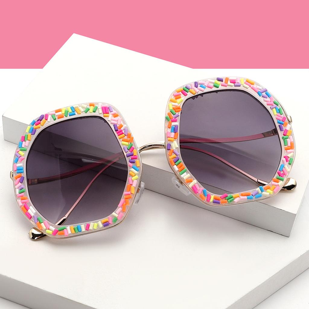 New large frame with diamonds, crushed candy granules, fashionable personality, versatile trend sunglasses, hot-selling sunglasses