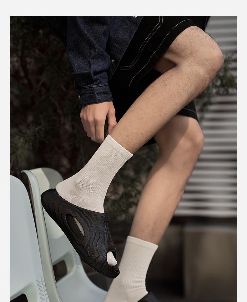 Herren Vielseitige Rutschfeste Zehensandalen: Ideal für Sommer, Strand und Innenbereich